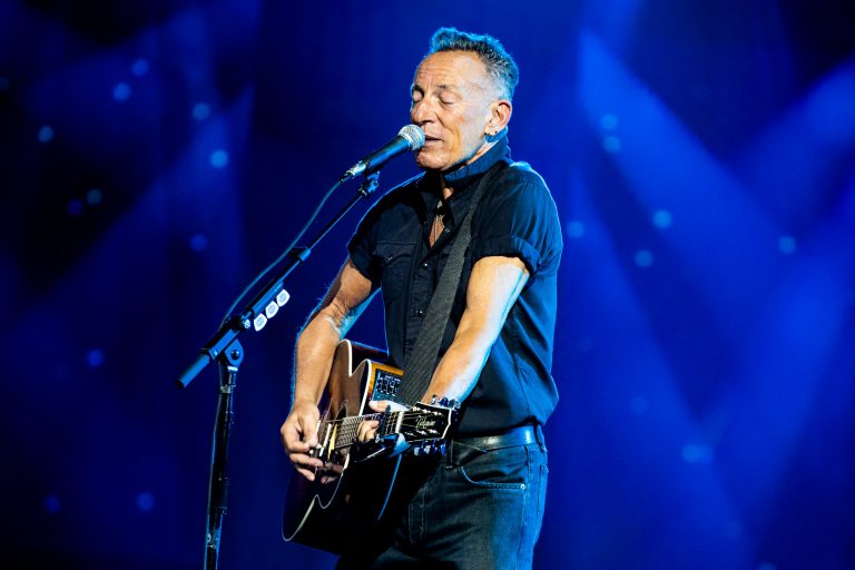 Bruce Springsteen’s Emotional Farewell to Clarence Clemons in New Jersey
